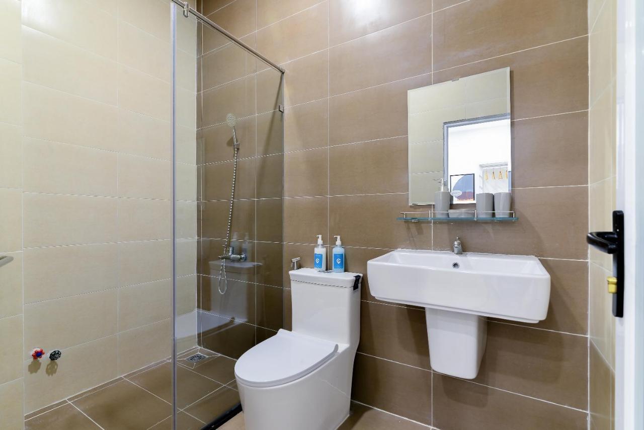 Cozrum Homes - Rivera Corner Ho Şi Min Dış mekan fotoğraf